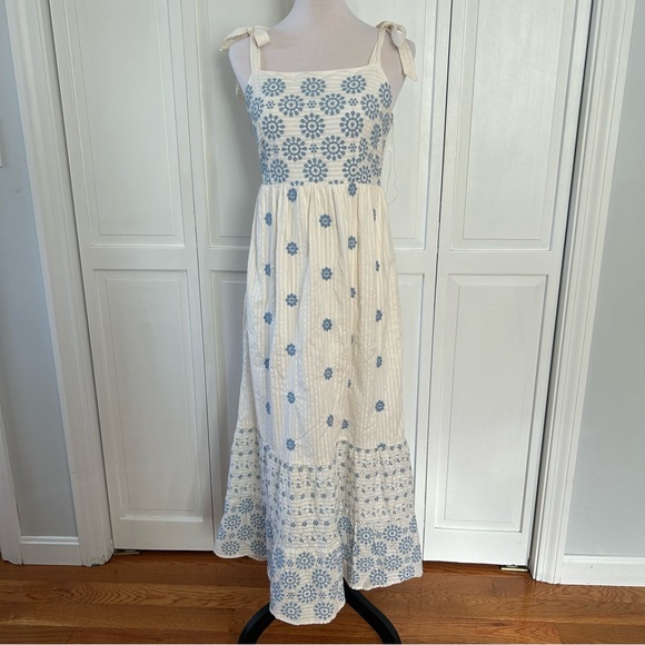American Eagle Outfitters Blue and Off-White Floral Maxi Dress L - Picture 2 of 16